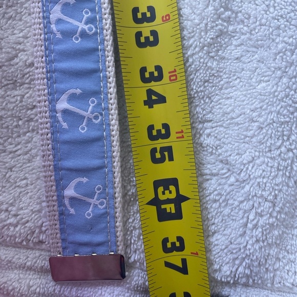 CHATHAM T COMPANY BELT IN LIGHT BLUE ANCHOR PRINT - Small - Picture 4 of 4